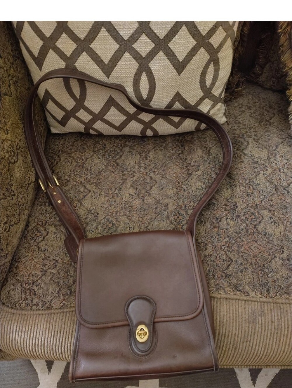 Vintage Brown Leather Crossbody Bag with Gold-Tone Turn Lock Excellent Condition
